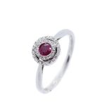 White gold, ruby and diamonds ring