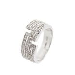 White gold and diamonds ring