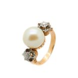 Gold, platinum, cultured pearl and diamonds ring