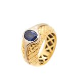 Vasari gold and blue sapphire ring