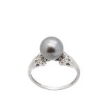 White gold, Tahiti pearl and diamonds ring