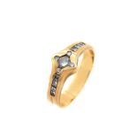 Gold and diamonds ring