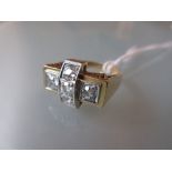 French 18ct Art Deco diamond set ring, approximately 0.