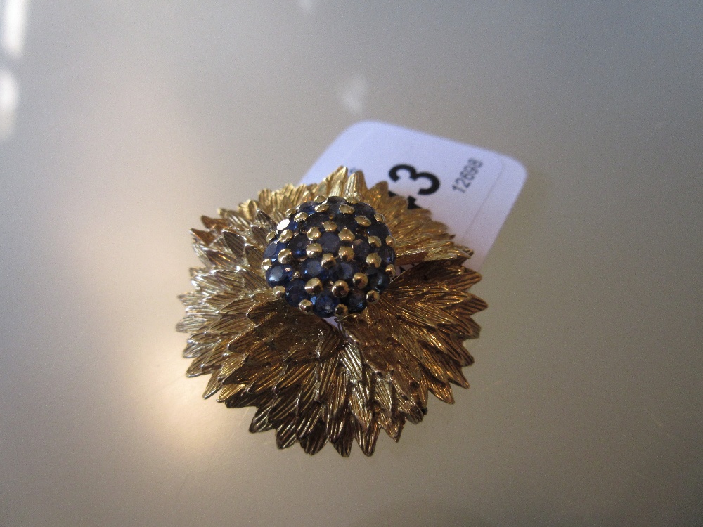 Yellow gold sapphire set flower head brooch