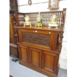 Good quality late 19th Century walnut desk / side cabinet having a high turned baluster galleried