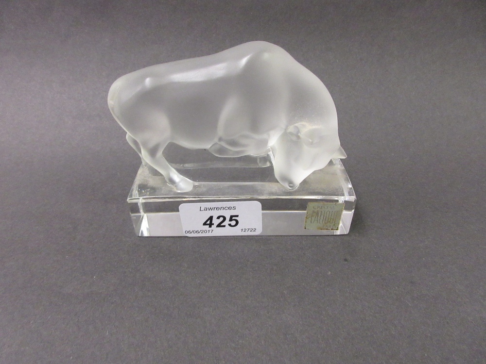 Lalique clear and frosted glass paperweight, modelled as a bull, 10cms wide,