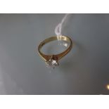 18ct Yellow gold diamond solitaire ring of approximately 0.