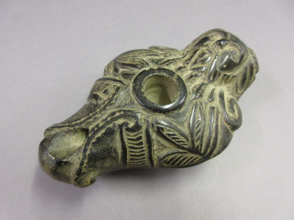 Carved soapstone oil lamp - Image 2 of 2