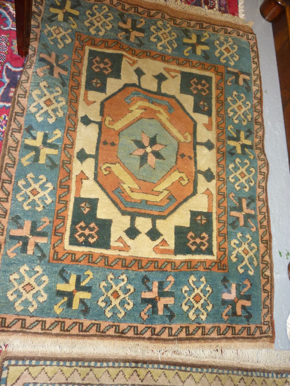 20th Century Turkish rug with a single medallion design on an ivory ground with blue border, - Image 2 of 2