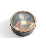 A LATE 18TH CENTURY GOLD-MOUNTED TORTOISESHELL SNUFF BOX plain circular, the cover inset with the