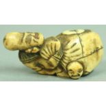 JAPANESE IVORY NETSUKE OF A SEATED MAN, signed, height 4cm; together with another of a man