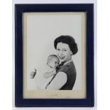 QUEEN ELIZABETH - SIGNED PHOTOGRAPH & LETTERS a leather framed photograph of Queen Elizabeth and