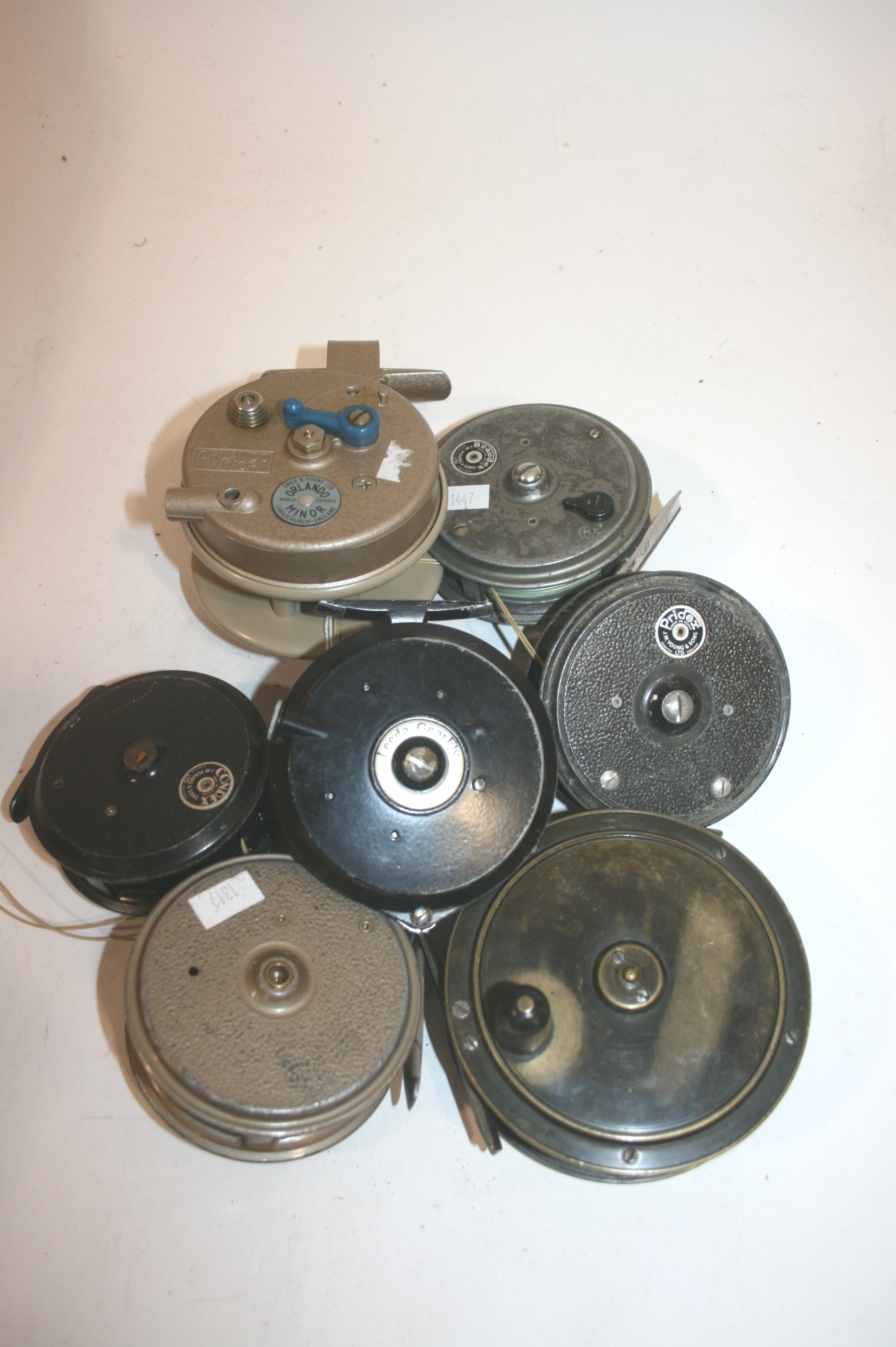 FISHING REELS 6 Fly and Coarse fishing reels, including Young & Sons, Leeda etc. (6)