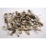 A LARGE QUANTITY OF ASSORTED TEA SPOONS (including some sets), a few other small spoons, two