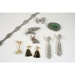 A QUANTITY OF JEWELLERY including various items of paste set jewellery, a pair of black enamel