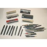 COLLECTION OF FOUNTAIN & OTHER PENS including a cased silver Yard-o-Led Pencil, boxed Swan