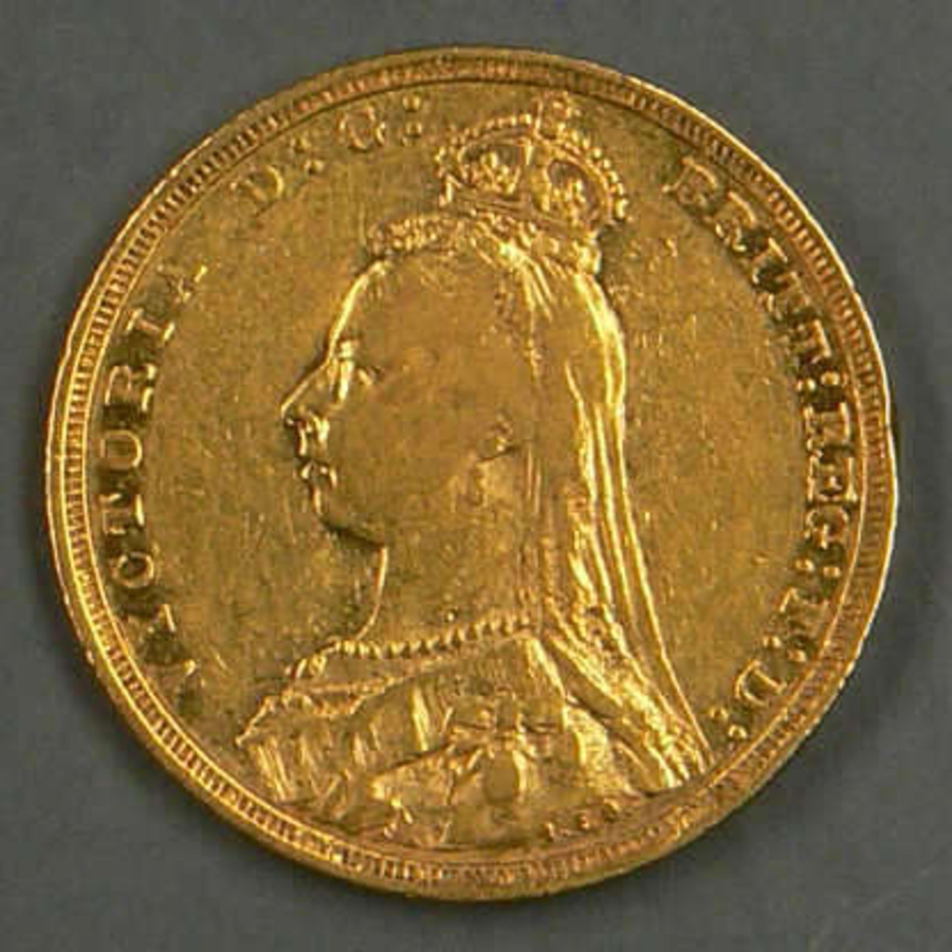 Großbritannien 1892, 1 Pfund - Goldmünze "Victoria Jubilee". Gewicht: 7,9 g (7,24 g fein).