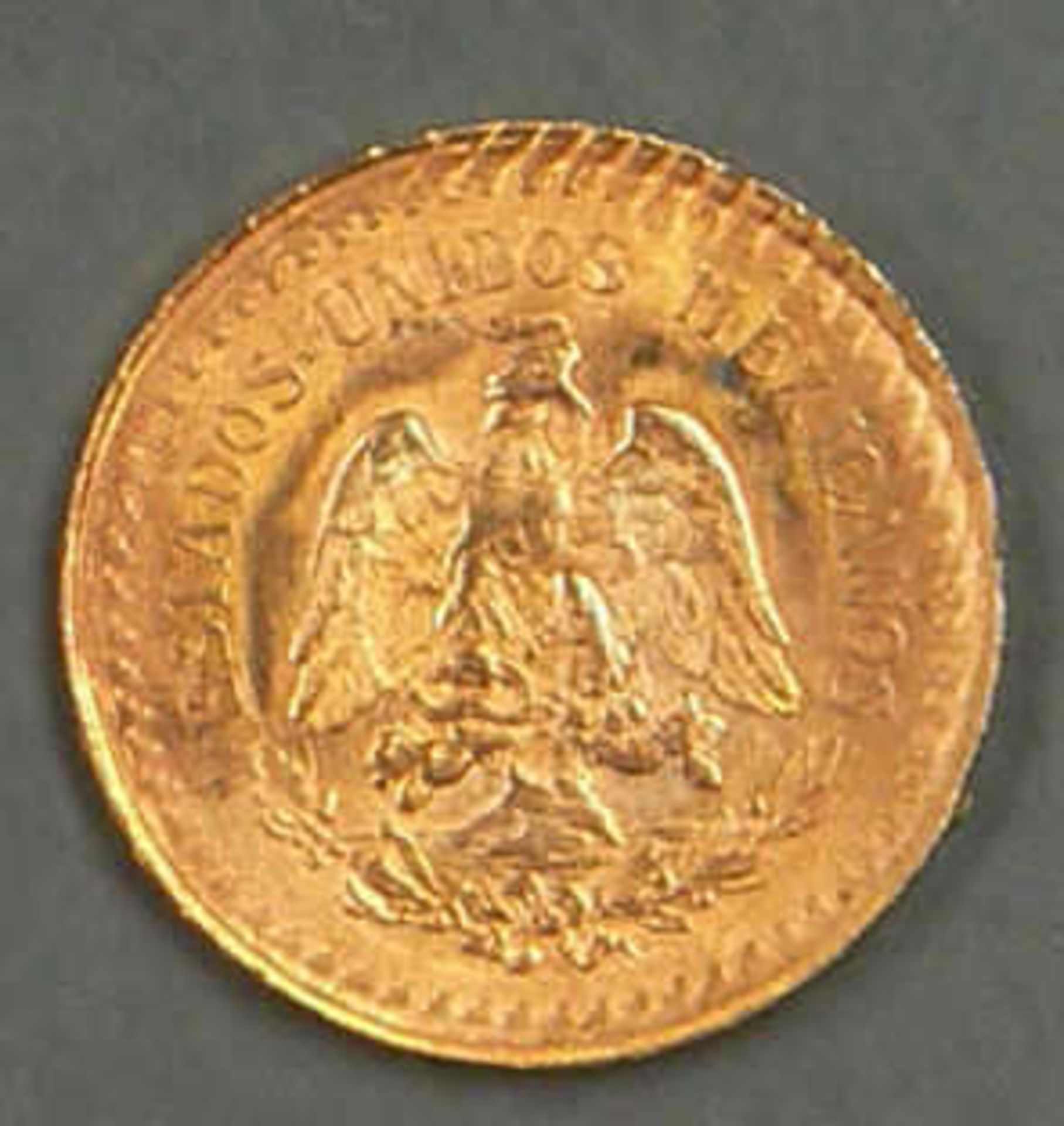 Mexiko 1945, 2 1/2 Peso - Goldmünze. Gewicht: ca. 2,2 g. Mexico 1945, 2 1/2 peso - gold coin. - Bild 2 aus 2