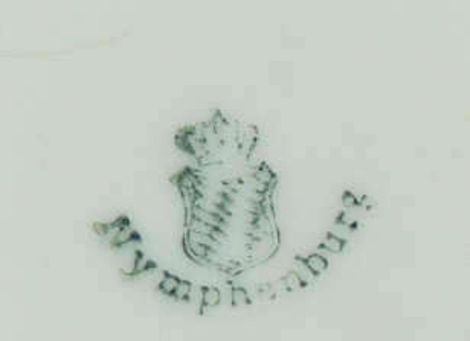 Nymphenburg - 1 Porzellandeckeldose weiß von Nymphenburg mit aufgesetzten Blüten, 1 feiner - Bild 2 aus 2