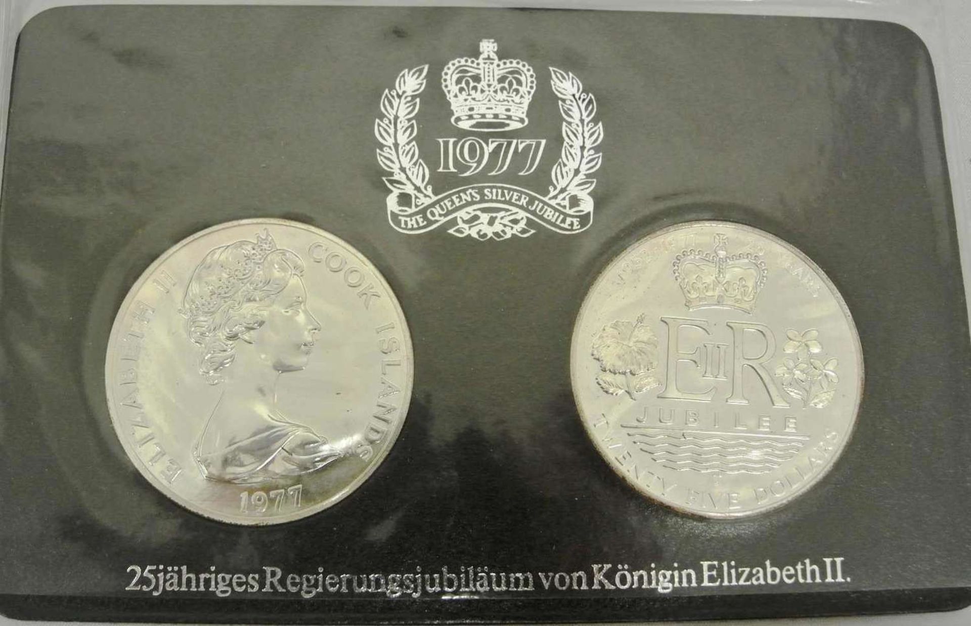 Cook Islands 1977, 25jähriges Regierungsjubiläum von Königin Elisabeth II., 2x25 Dollar, Silber, - Bild 2 aus 3