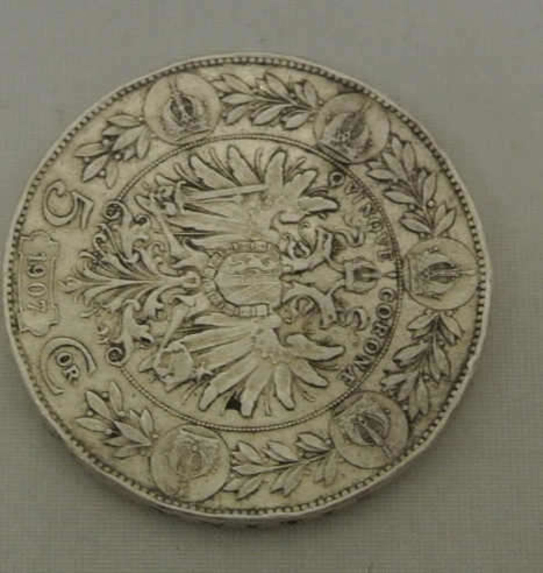 Österreich-Ungarn, 5 Kronen 1907, Erhalltung: vorzüglich (Randfehler) - Bild 2 aus 2