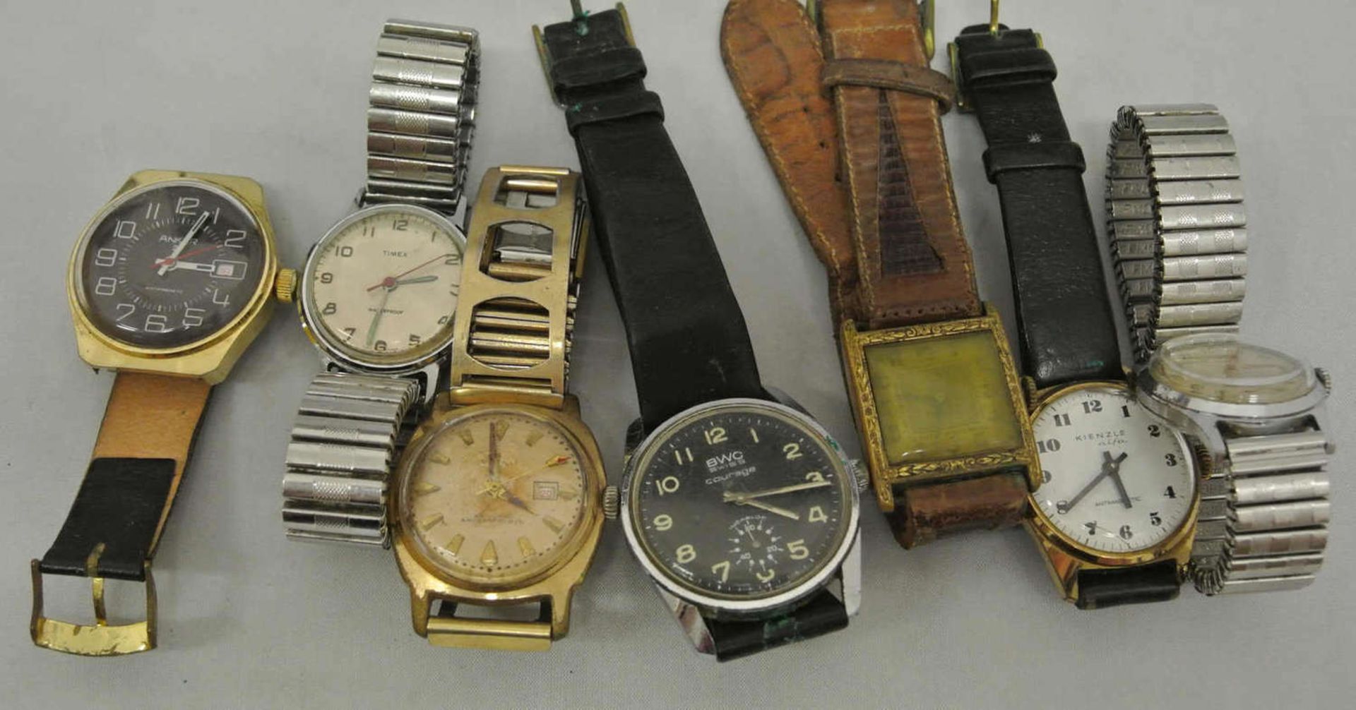 Lot Armbanduhren, mechanisch, insgesamt 7 Stück, dabei Kienzle, Junghans, BWC, Anker, etc. Alle