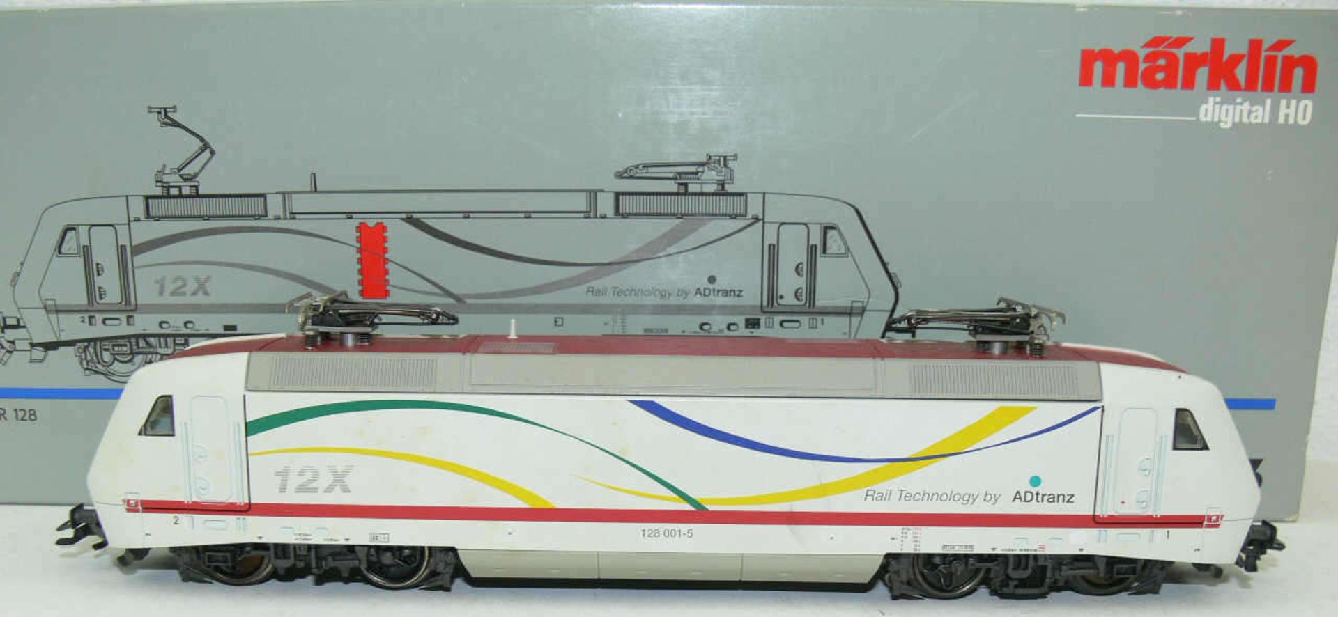 Märklin H0 37383, E - Lokomotive BR 128. BN 128 001-5. Digital. Sehr guter Zustand. In OVP.