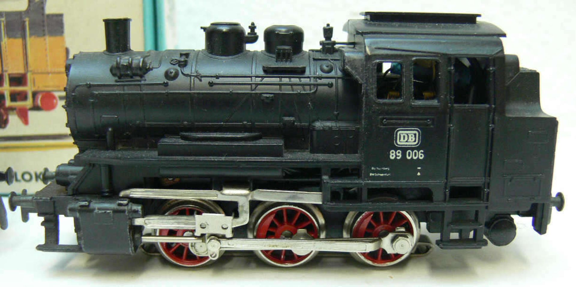 Märklin Lot Dampflokomotiven, bestehend aus 1 x 2029 in OVP und 1 x BR 89. Beide guter Zustand mit - Bild 4 aus 5