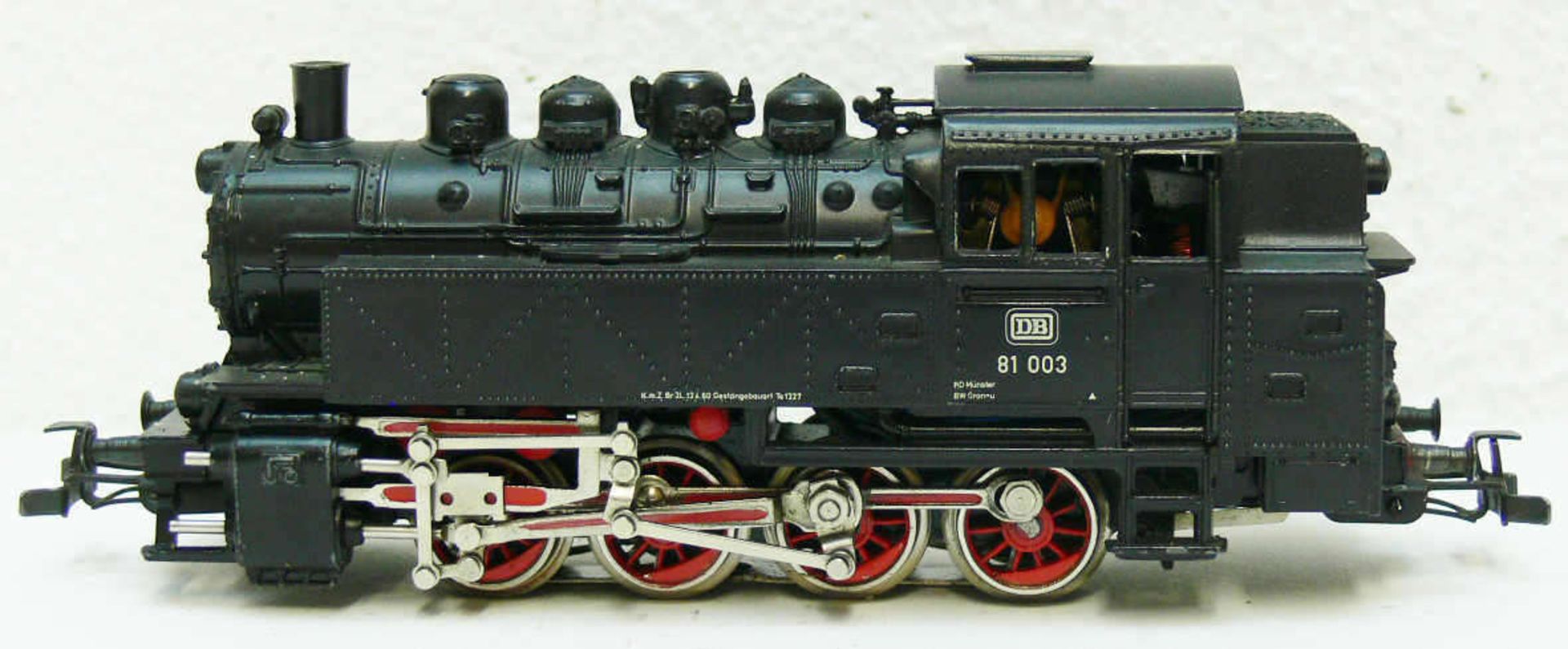 Märklin Dampflokomotive BR 81 der DB. BN 81 003. Guss. Ohne OVP. Sehr guter Zustand.