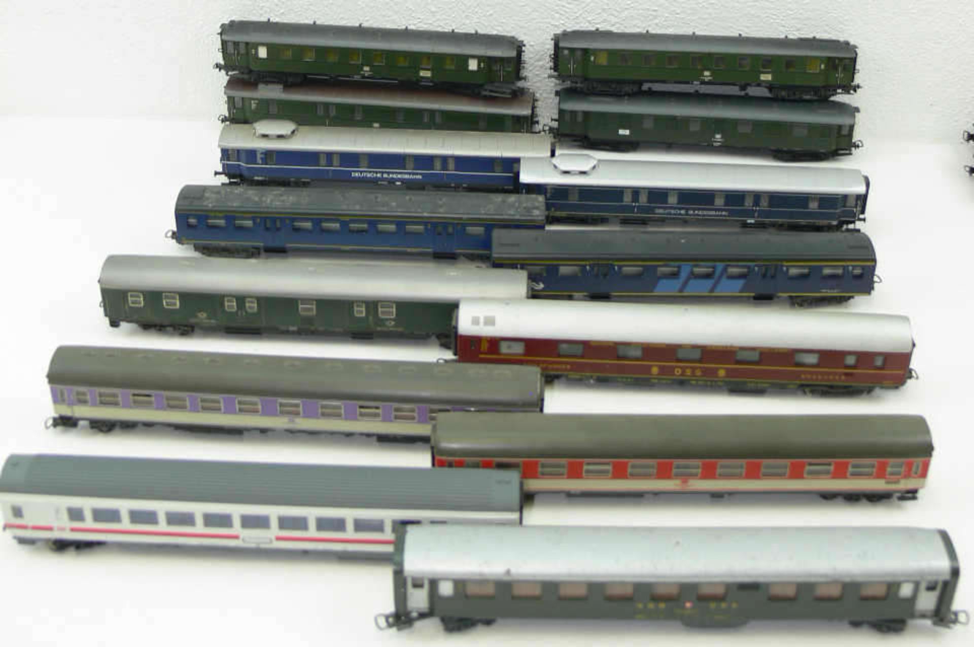 Märklin / Fleischmann / Lima H0, Konvolut Personenwagen, u.a. Hechtwagen, verschiedene Hersteller.