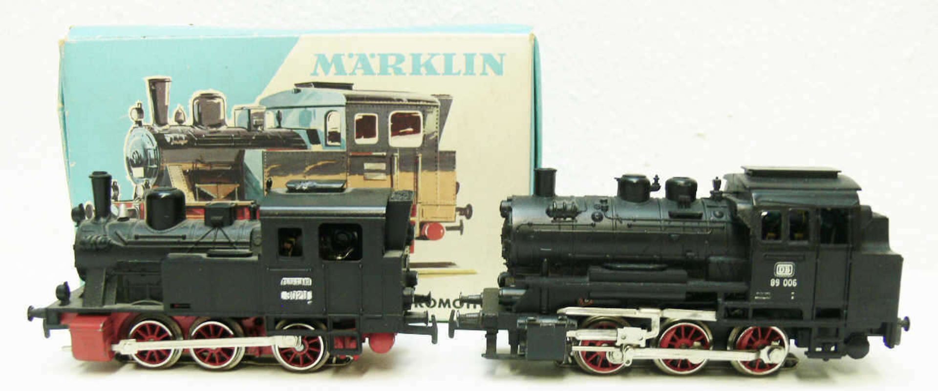 Märklin Lot Dampflokomotiven, bestehend aus 1 x 2029 in OVP und 1 x BR 89. Beide guter Zustand mit