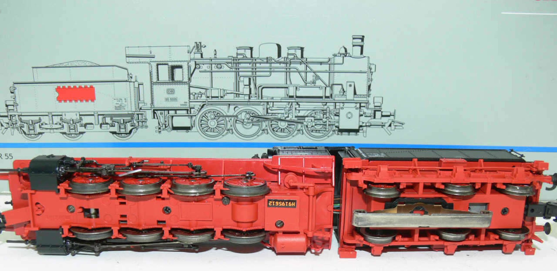 Märklin 37550, Dampflokomotive mit Schlepptender BR 55 der DB. BN 55 5555. Digital. Sehr guter - Bild 2 aus 2