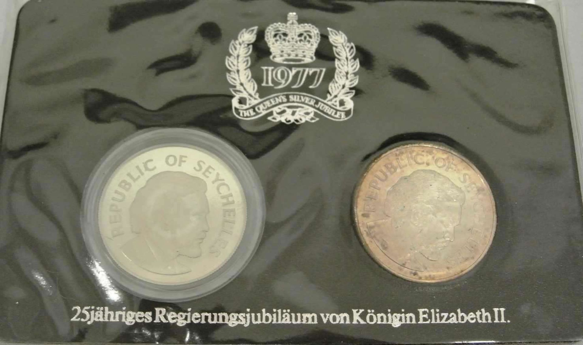 Seychellen 1977, 25jähriges Regierungsjubiläum von Königin Elisabeth II., 2x25 Rupees Silber,