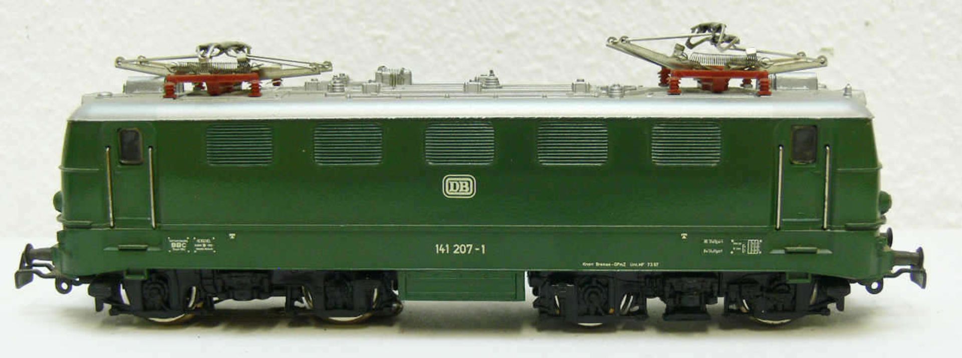 Märklin E - Lokomotive BR 141 der DB. BN 141 207-1. Guss. Ohne OVP. Sehr guter Zustand mit