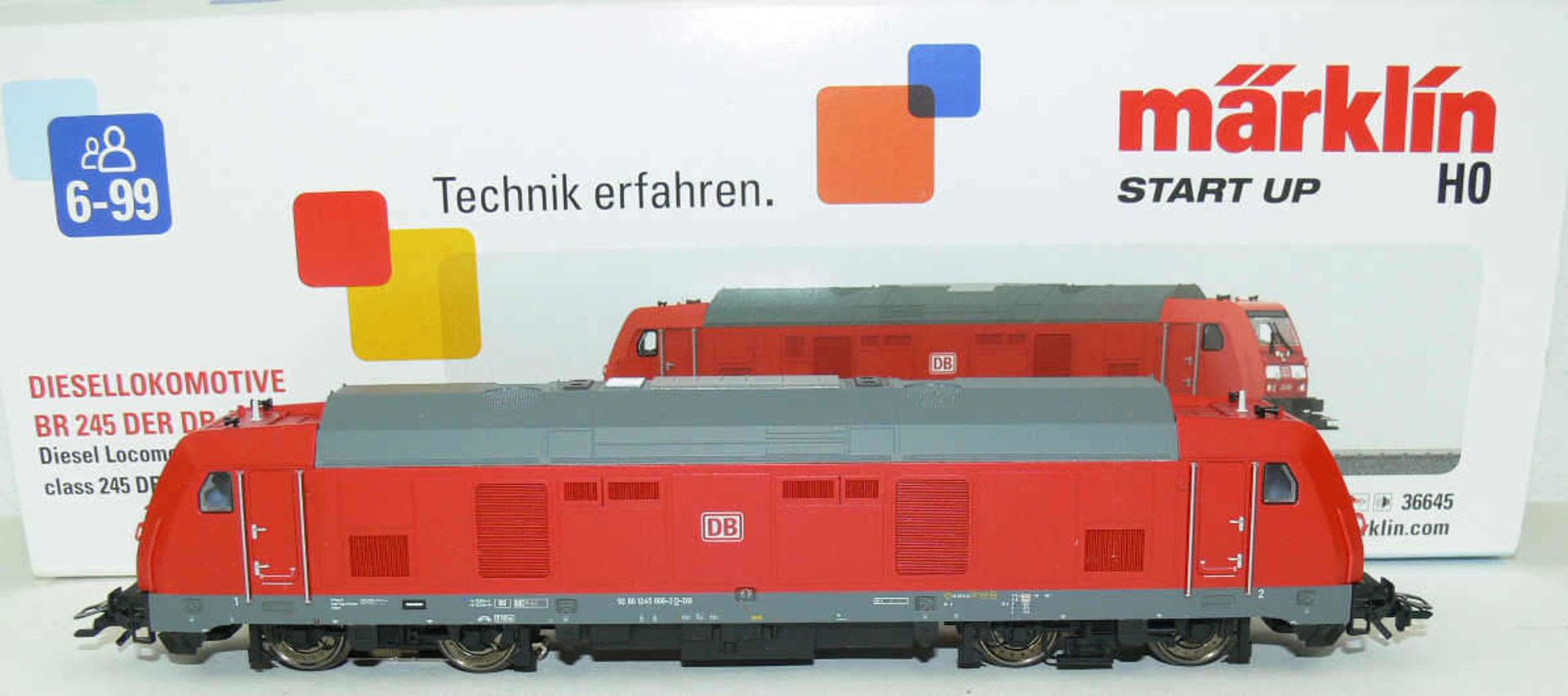 Märklin 36645, Diesellokomotive BR 245 der DB. Neuwertiger Zustand in OVP.