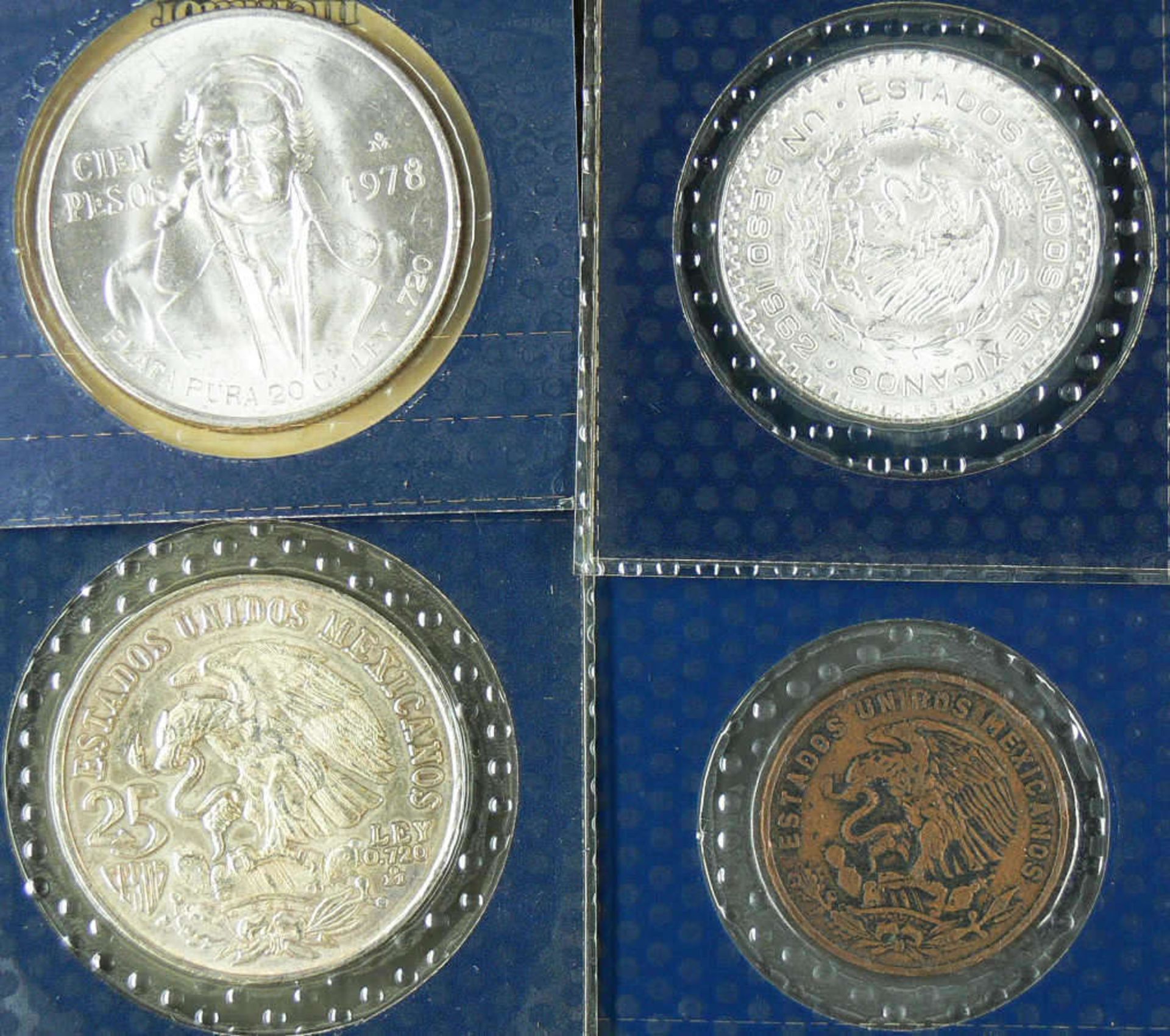 Mexico 1962 - 78, Lot aus vier Münzen, bestehend aus: 1. 1978 100 Pesos - Silbermünze, 1968 25 Pesos - Image 2 of 2