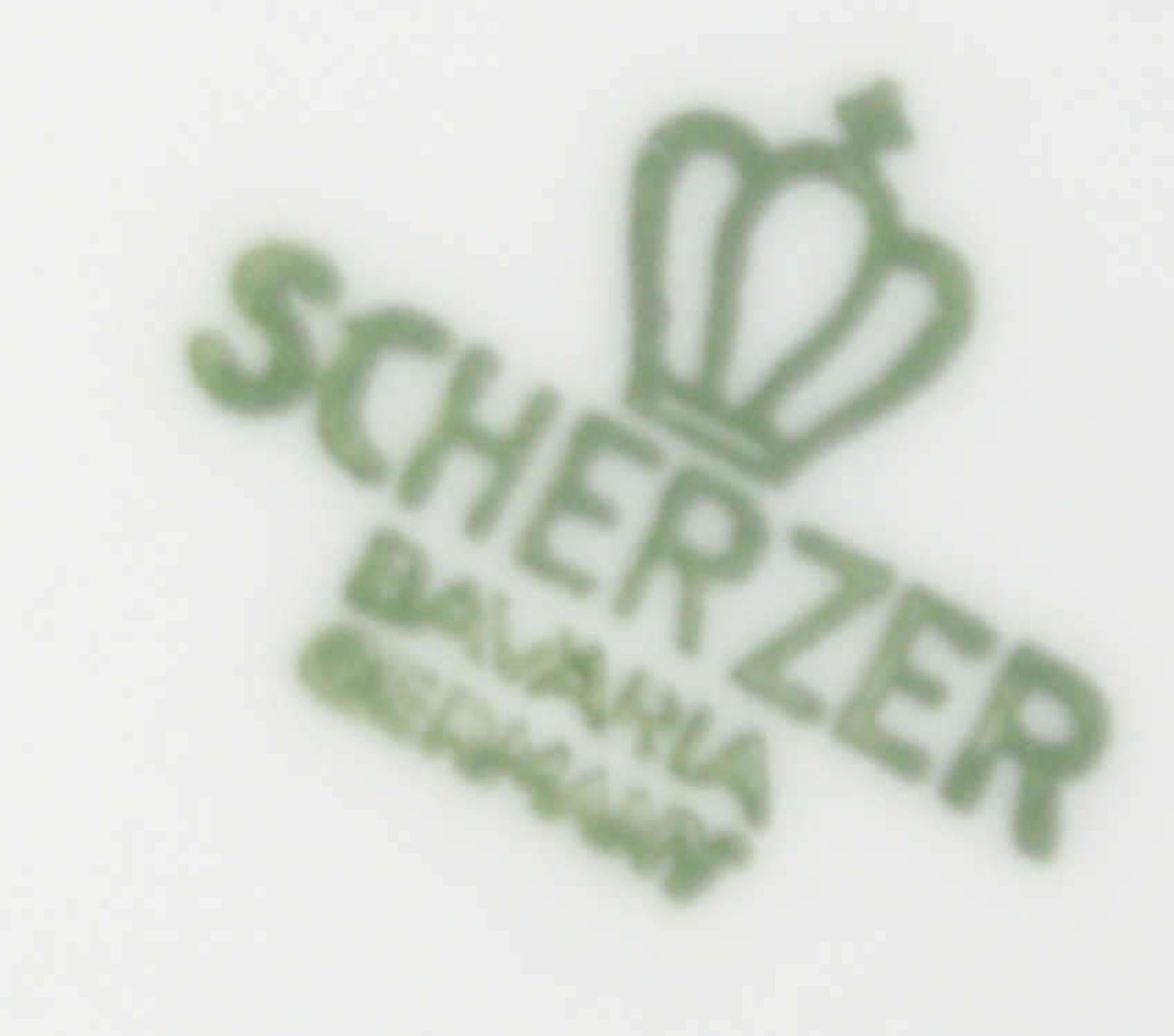Kaffeeservice von Scherzer, Birnenmotiv, bestehend aus 6 Kuchenteller, 7 Unterteller, 8 Tassen, 1 - Bild 3 aus 3