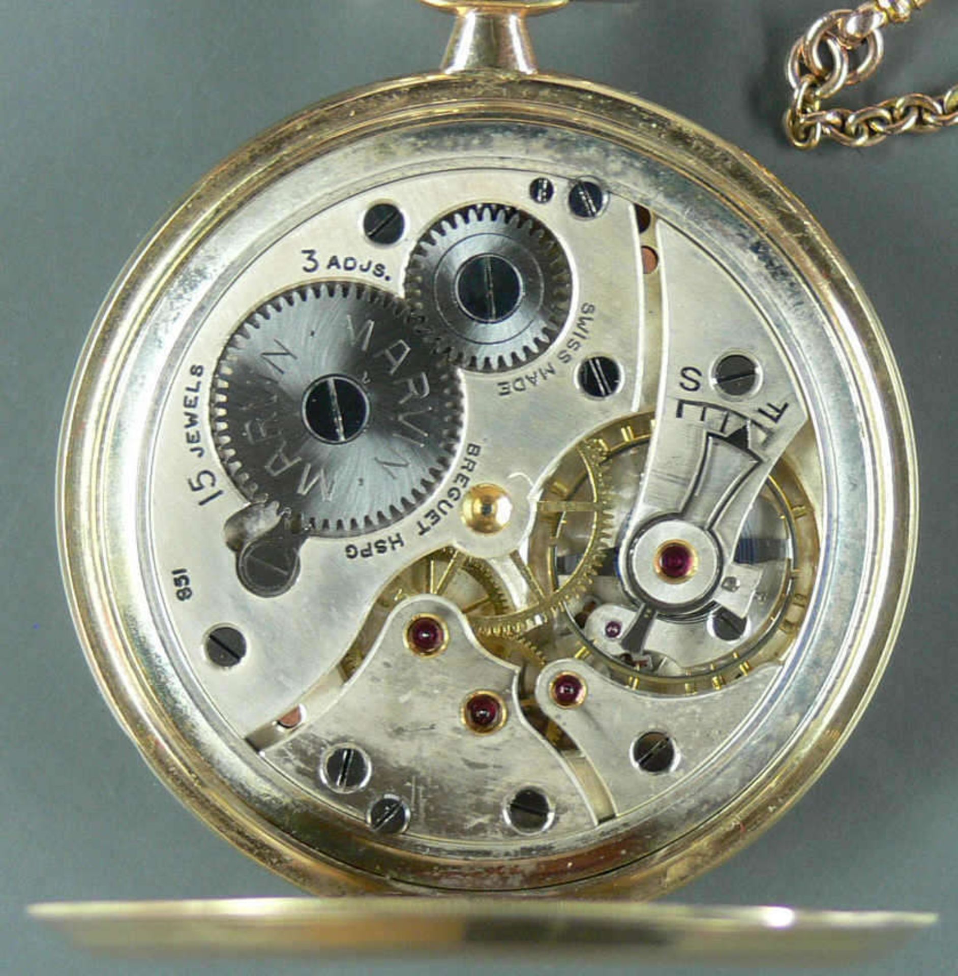 375er Gold - Taschenuhr. Gewicht: ca. 48 g. Uhr läuft nicht an. Innenzahnrad bezeichnet "Marwin". - Bild 5 aus 5