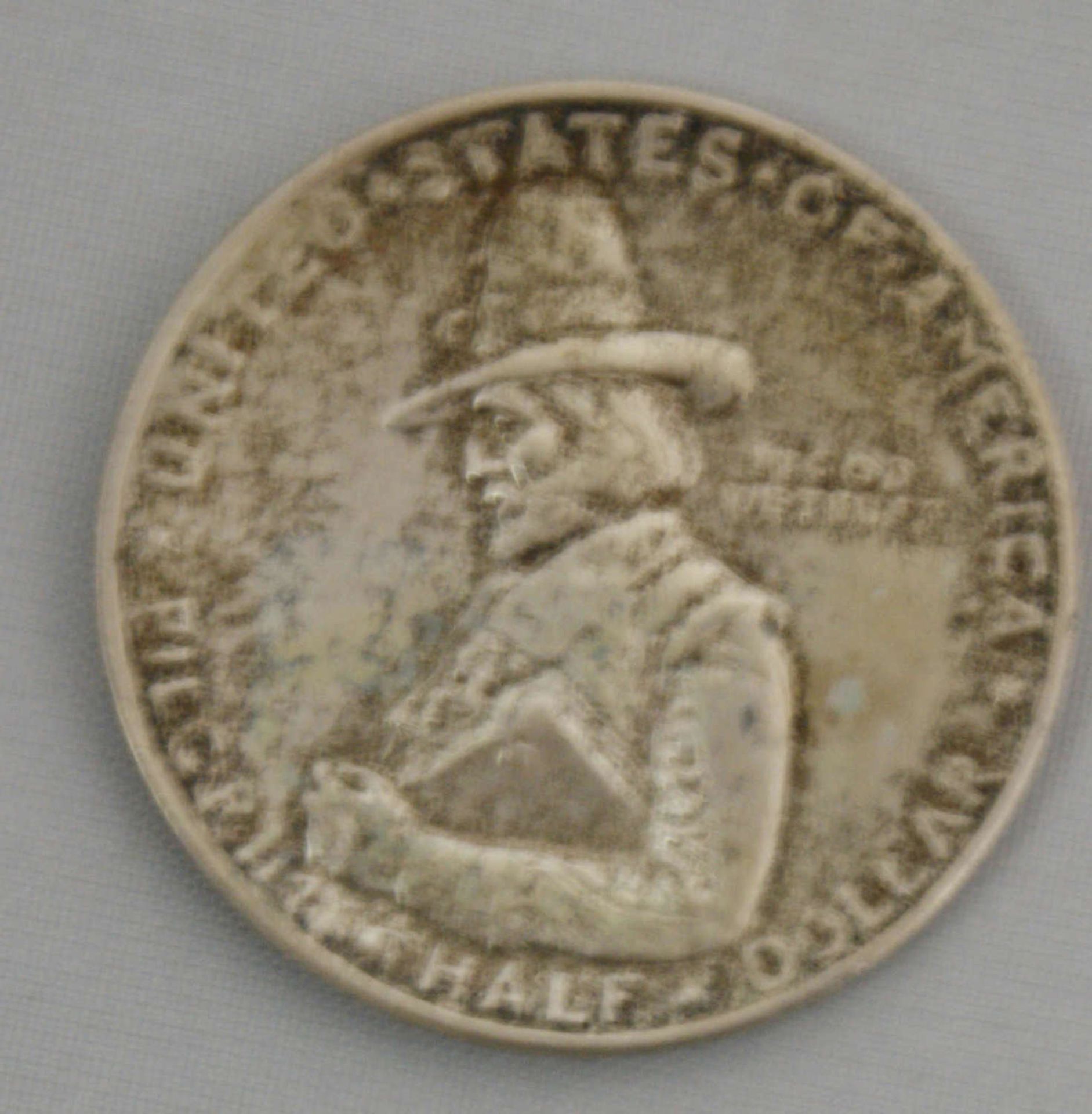 1/2 Dollar 1920, Pilgrim Tercentenary, KM 147.1, leicht unregelmäßige Patina, Erhaltung: