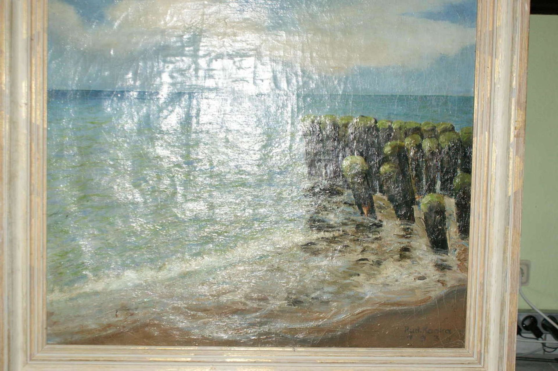 Rudolf Kanka (1899-1988), Ölgemälde auf Leinwand "Strand mit Planken", teilweise leichter - Bild 3 aus 3