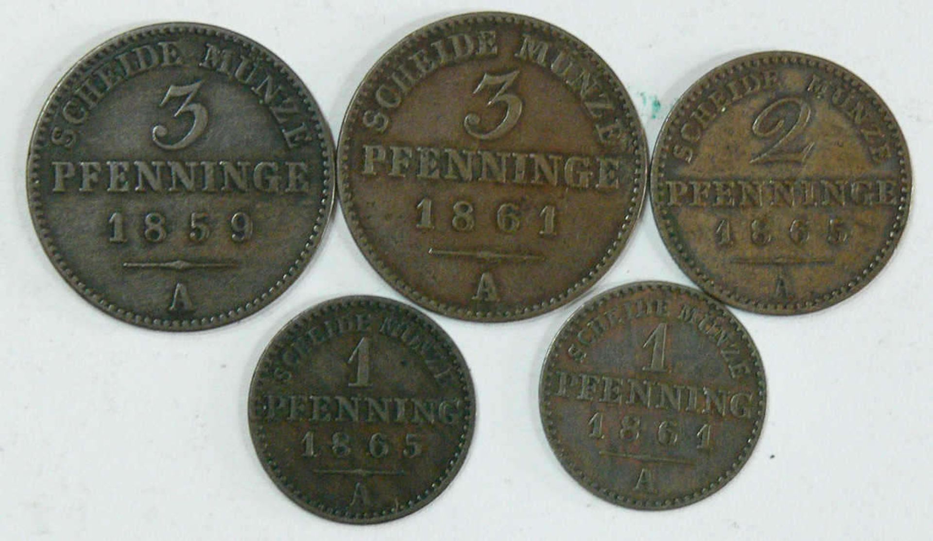 Brandenburg-Preussen 1959-61, Lot Münzen, bestehend aus: 2 x 3 Pfennige, 2 Pfennige und 2 x 1