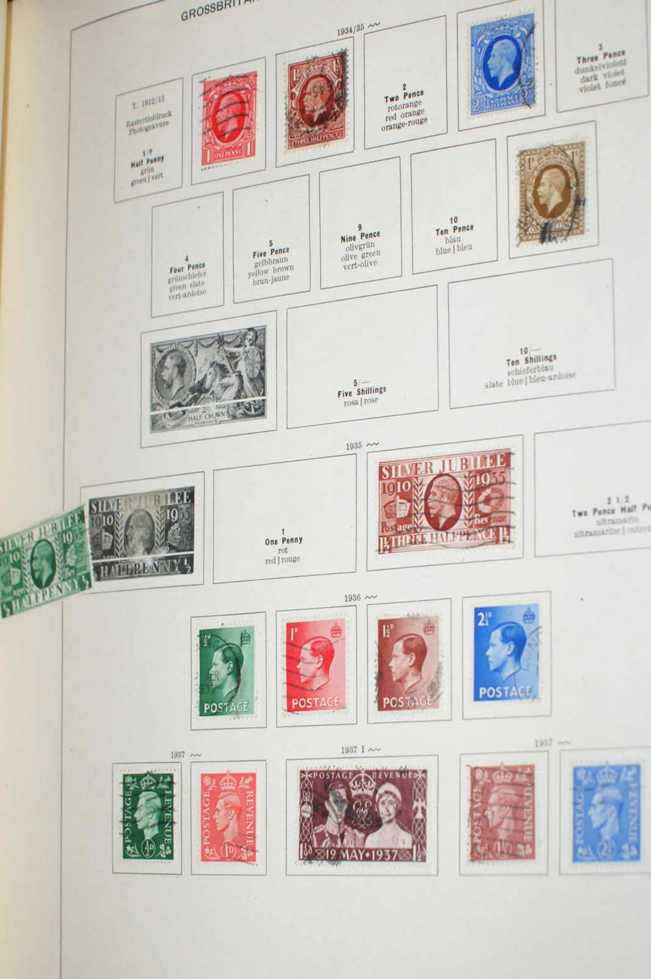 Alle Welt - Briefmarken Dubletten Konvolut, bestehend aus 13 Alben, teilweise schlecht gelagert. - Bild 5 aus 6