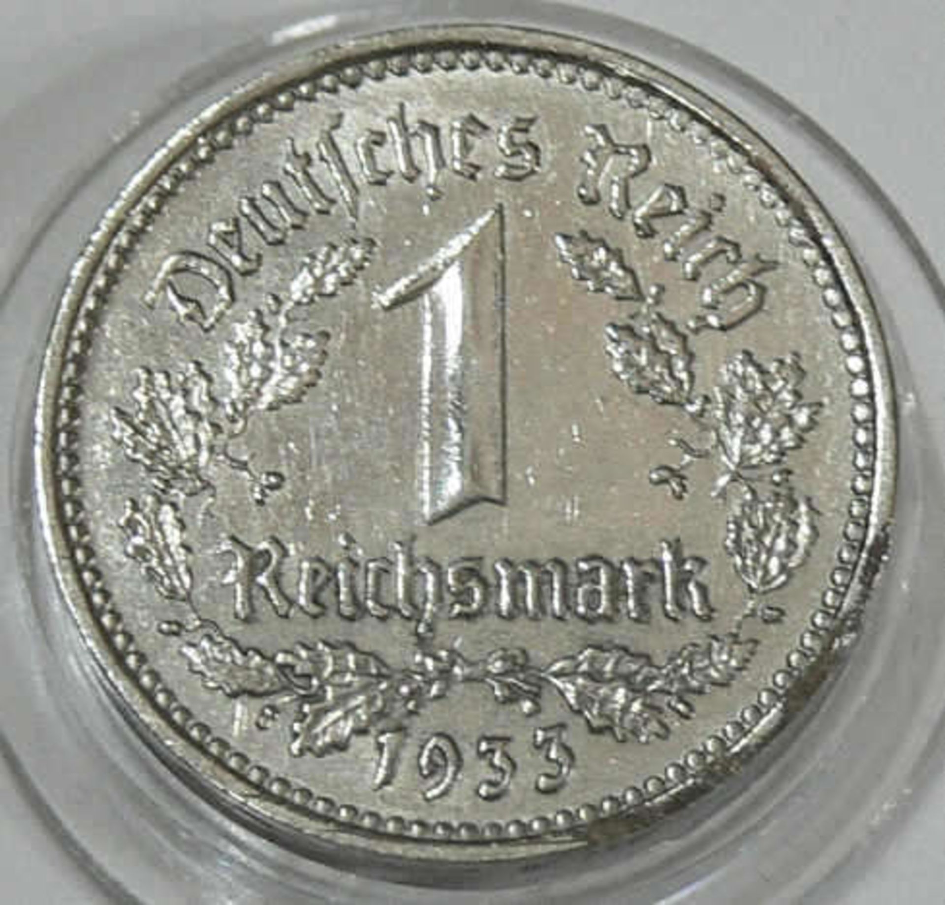 Deutsches Reich 1933, 1 Reichsmark. In Münzkapsel. Erhaltung: stgl. German Empire 1933, 1