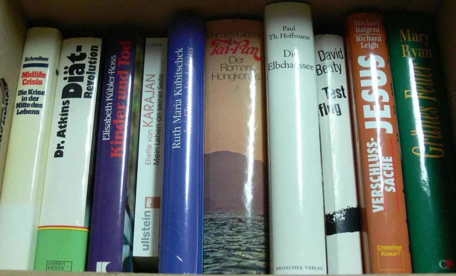 Bücher Konvolut, bestehend aus 14 Romane, z.Bsp. "Wenn wir alle Engel wären", "Tai Pan", etc. - Bild 2 aus 3
