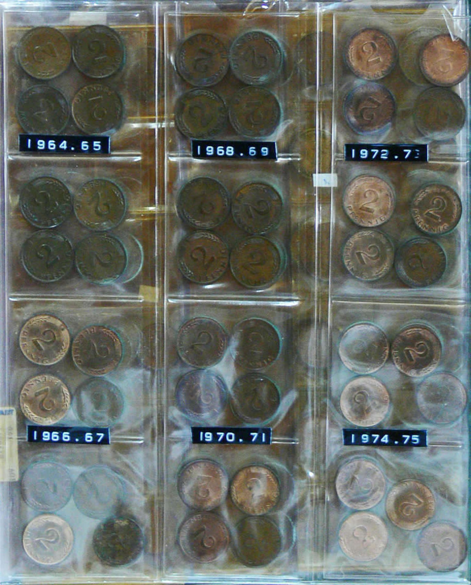 Deutschland ab 1948, Sammlung Kleinmünzen, 1, 2, 5 und 10 Pfennige. Ab 1948. Im Münzalbum. Bitte - Bild 8 aus 8