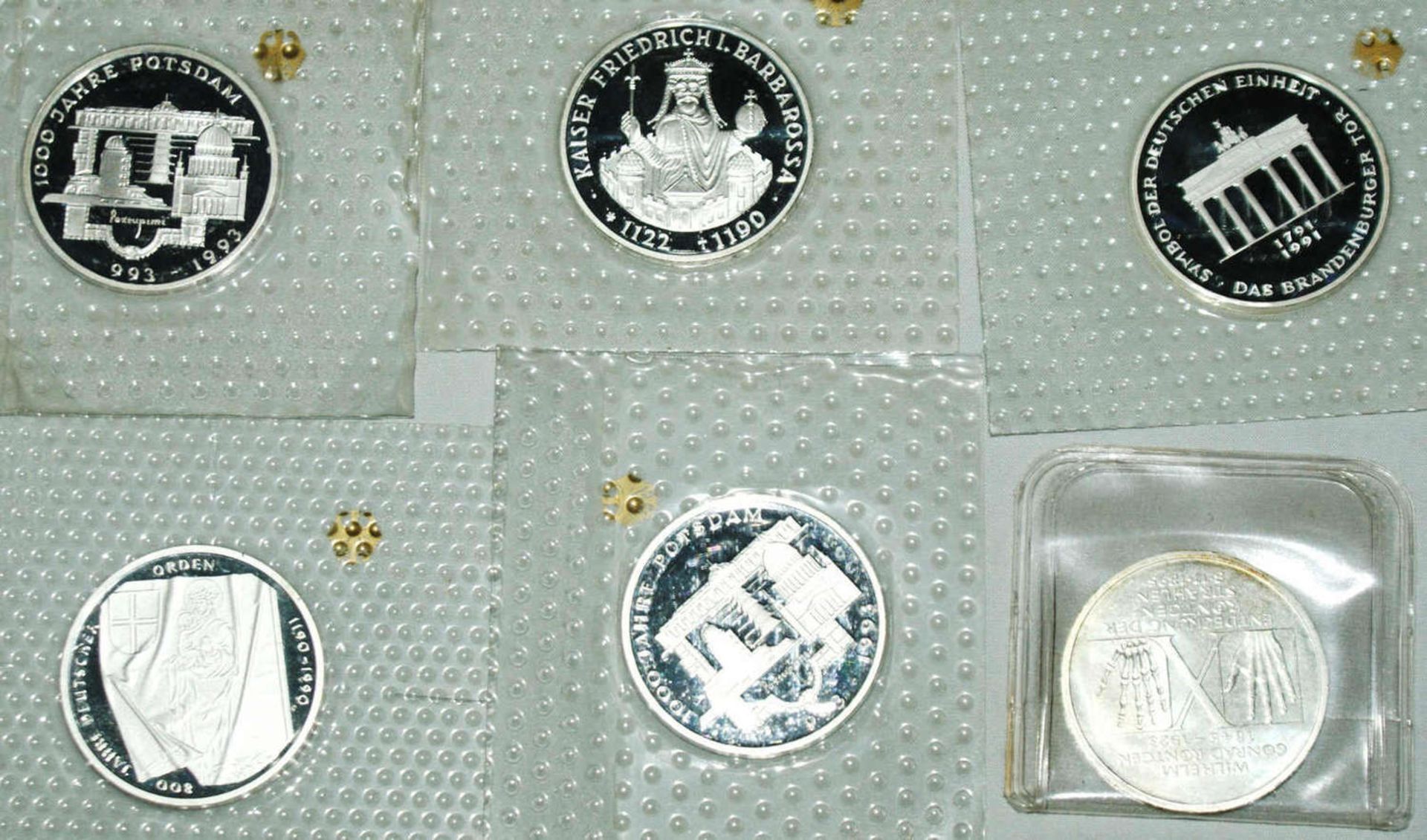 BRD, Lot von 10 Euro, insgesamt 6 Stück, 5 Münzen foliert. Polierte Platte.