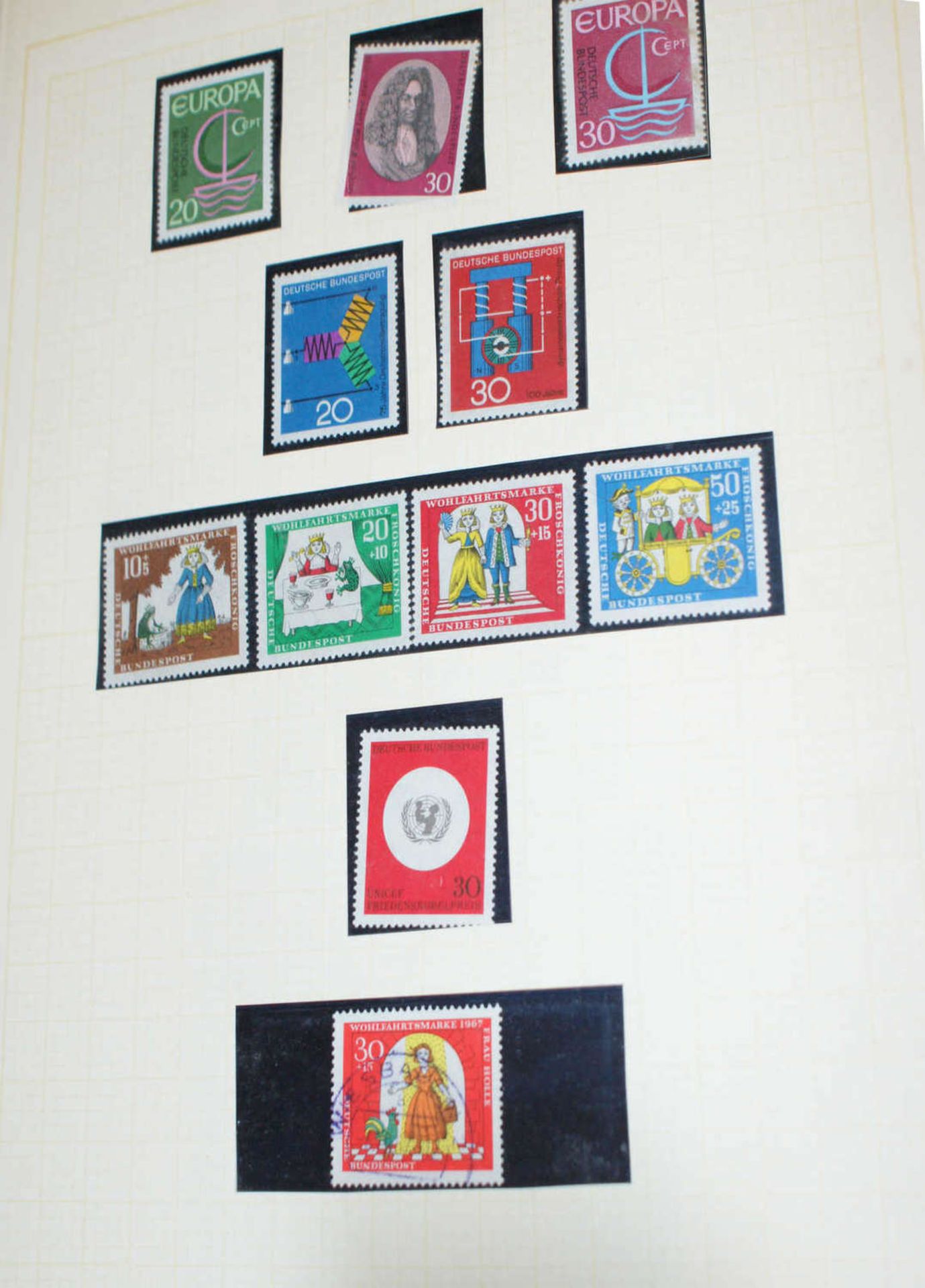 BRD - Briefmarken Dubletten Konvolut, bestehend aus 20 Alben, teilweise schlecht gelagert. - Image 5 of 6