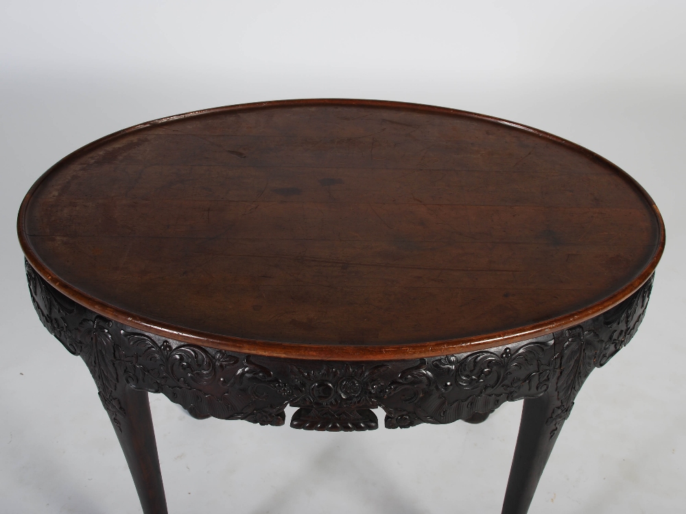 A George III style Irish mahogany silver table, the oval shaped top with a slightly dished edge, - Image 3 of 4