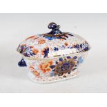 A 19th century stone china Japan pattern octagonal shaped sauce tureen and cover, 18cm wide x 14cm