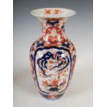 A late 19th/early 20th century Japanese Imari vase, decorated with two rectangular panels